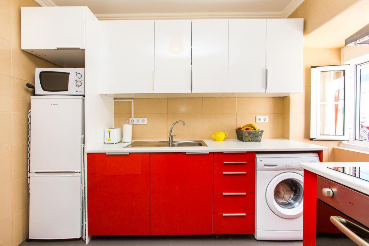 Belem! Charming 2 Bedroom Apartment W Terrace, Wifi & Free Street Parking Lisboa Extérieur photo